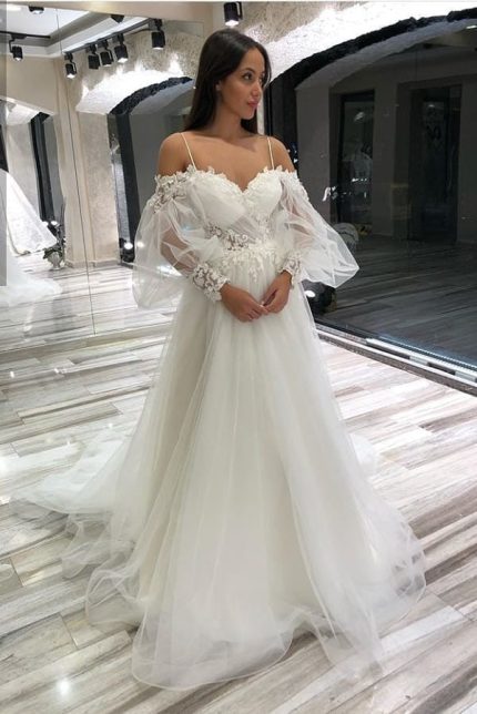 Off-the-Shoulder Sweetheart Appliques Lace Tulle Wedding Dresses with SleevesLong A-Line Style