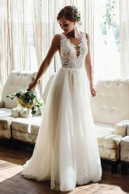 Straps V-neck Lace Appliques Backless Wedding DressLong A-Line Style