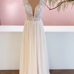 Sweetheart Tulle Backless Wedding Dress With Floral Lace in Long A-Line Style