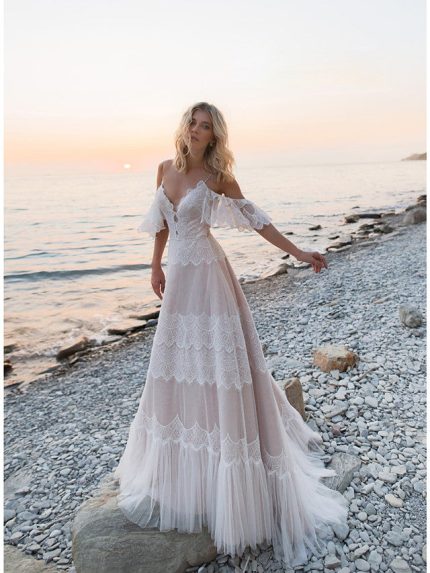 Lace Tulle Backless Wedding Dresses with Sleeves in Long A-Line V Neck Style