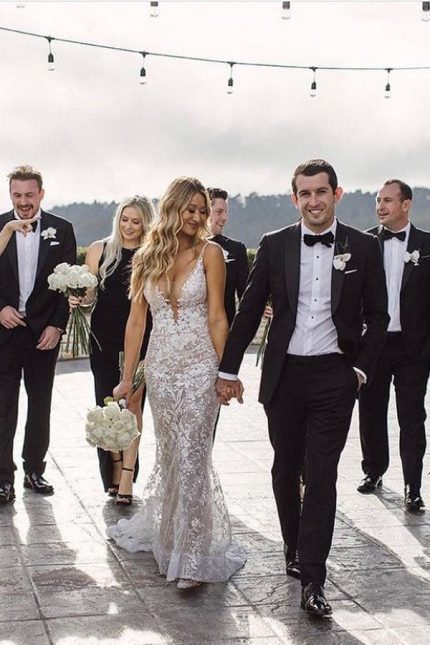 V-neck Spaghetti Straps Mermaid Jewel Wedding Dress