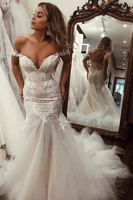 Lace Backless Off the Shoulder Mermaid Wedding Dress