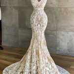 Sweetheart Spaghetti Straps Appliques Lace Mermaid Wedding Dress