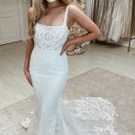 Tulle Sleeveless Backless Mermaid Wedding Dresses with Appliques Lace