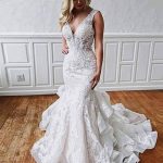 Elegant V-Neck Backless Lace Mermaid Bridal Gowns