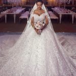 Delicate Off-Shoulder Lace Princess Bridal Dress