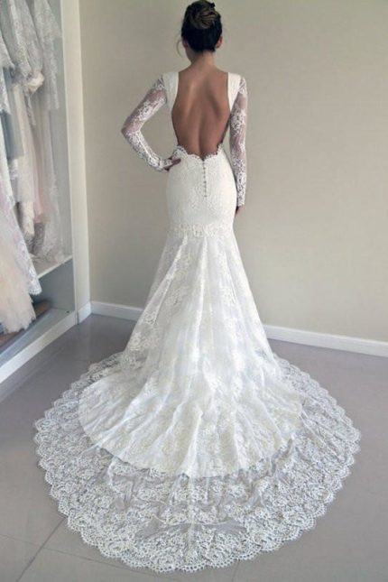 Tulle Princess Wedding Dress with Off-the-Shoulder Neckline and Floral Lace Appliques Long Sleeves