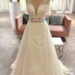 Tulle Appliques Lace Wedding Dress with Sweetheart Neckline Long Sleeves