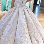 Lace Appliques Ball Gowns Wedding Dress with Luxurious Off-the-Shoulder V-Neck