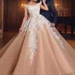 Lace-Up Ball Gown Wedding Dresses with Luxury Appliques