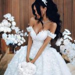 Off The Shoulder Appliques Lace Wedding Dresses Luxury Long Ball Gown