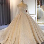 Lace Ball Gown Wedding Dresses Luxury O-Neck Long Sleeves