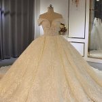 Beading Wedding Dresses with Train Luxury Off-the-Shoulder Lace-Up Ball Gown