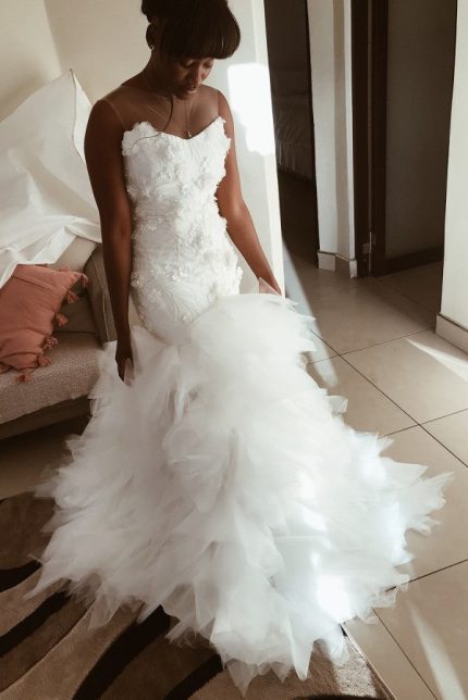 Sheer Tulle Backless Sleeveless Bridal Gowns Mermaid Wedding Dresses with Floral Appliques