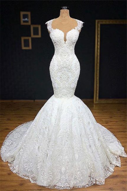 Straps Appliques Backless Sleeveless Bridal Gown Mermaid Glamorous