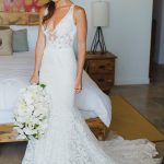 V-Neck Sleeveless Fishtail Lace Court Bridal Wedding Dress Mermaid