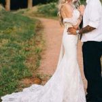 Trumpet Tulle Appliques Lace Beach Wedding Dress Off-the-shoulder Mermaid