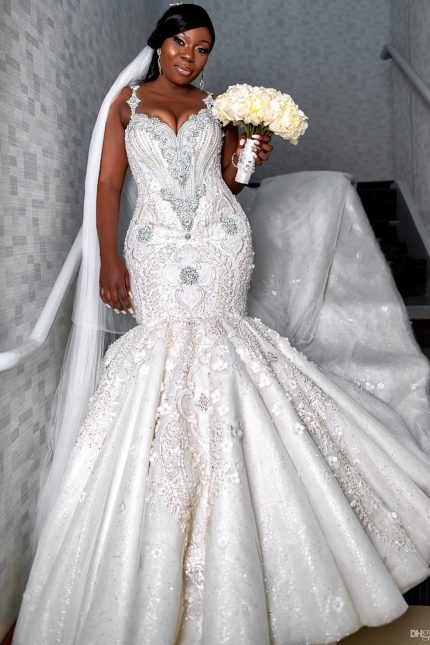 Spaghetti Strap Organza Beading Applique Mermaid Wedding Dress Floor Length