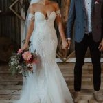 Tulle Bohemian Dress Off the Shoulder Mermaid Wedding Dress with Lace Beading