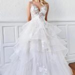 Modest V-Neck Spaghetti Straps Tulle Backless A-Line Wedding Dress