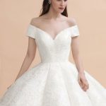 Lace Ball Gowns in Tulle Fabric perfect for Formal Bridal Occasions