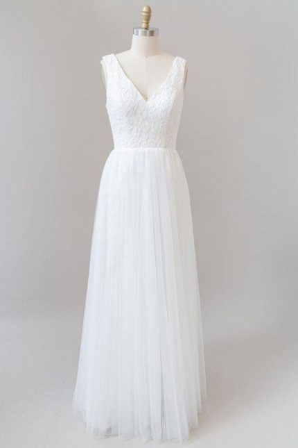 V-neck Lace Tulle A-line Wedding Dress with Open Back