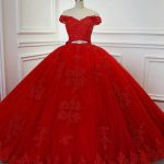 Red Princess Wedding Dresses with Tulle Lace and Long Off-the-Shoulder Sleeves