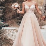 Romantic Tulle Lace A-Line Wedding Dress with Spaghetti Straps