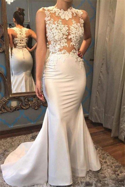 Satin Mermaid Wedding Dresses with Scoop Neckline and Sleeveless Applique