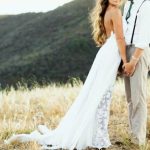 Sexy Spaghetti Summer Wedding Dress with Beach and Backless Spaghetti Strap Design