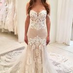 Sweetheart Chapel Tulle Embroidery Sheath Wedding Dress with Floor Length Design
