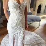 Sleeveless Court Train Lace Appliques Beach Sheath Wedding Dress with V-neck