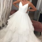 Backless Tulle Applique Sheath Wedding Dress with V-neck and Spaghetti Straps