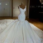 Beading Lace Straps Applique Wedding Dresses with Shiny Mermaid Style