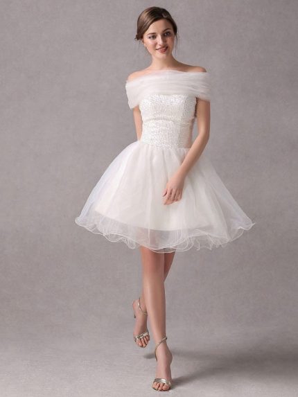 Ivory A-Line Beading Wedding Dress with Short Strapless Design