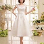Ivory Lace Applique Vintage Bridal Dress Illusion Sweetheart Open Back Tea Length Wedding Reception Dresses Short Wedding Dresses