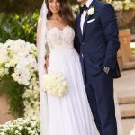 Long A-line Sweetheart Chiffon Appliques Lace Wedding Dress Simple and Delicate