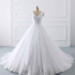 Long Ball Gown V-Neck Lace-Up Tulle Wedding Dresses Simple and Majestic