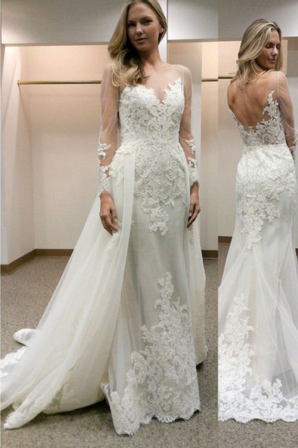 Sheath Long Sleeves Tulle Appliques Open Back Wedding Dress Simple and Elegant