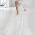 Off-The-Shoulder Lace A-Line Bridal Gowns with Short Sleeves in Tulle Fabric