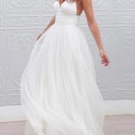 V-Neck Straps Backless Tulle Beach Wedding Dress
