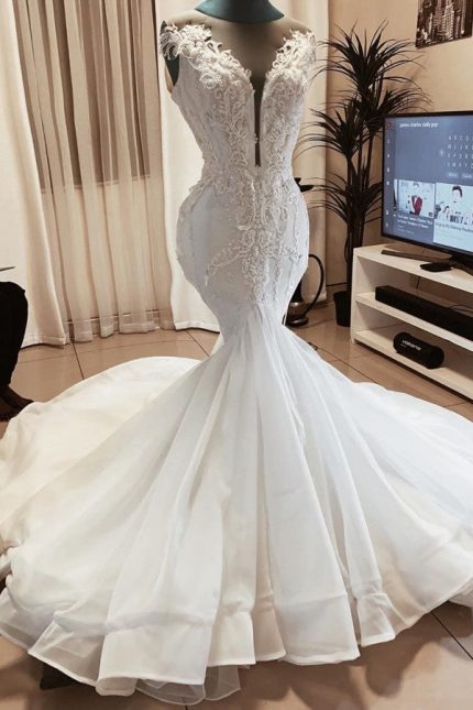 Beads Appliques Mermaid Wedding Dress with Sheer Tulle V-Neckline