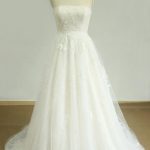 Appliques Tulle A-line Wedding Dress with Strapless Bodice