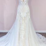 Long A-Line Tulle Sweetheart Appliques Lace Wedding Dress Stunning