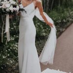White Beach Column Beach Court Train Wedding Dress Summer