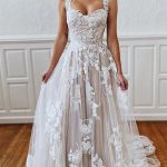 Straps 3D Floral Lace A-line Wedding Dress Sweetheart