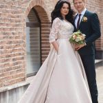 Half Sleeves Lace Ruffles Wedding Dresses V-Neck Design