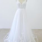 Ruffle Appliques Tulle A-Line Wedding Dress V-Neck Design