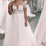 Long A-Line Bateau Appliques Lace Tulle Wedding Dress with Sleeves Vintage Elegance