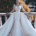 Mermaid Overskirts Long Lace Wedding Dresses Vintage Dramatic